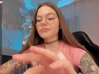 jessica-flamee from CamSoda is Freechat