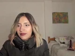 just-amber from CamSoda is Freechat