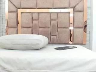 karol-lewiss from CamSoda is Freechat