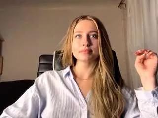katiebeames from CamSoda is Freechat