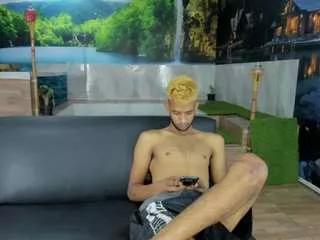katty-black from CamSoda
