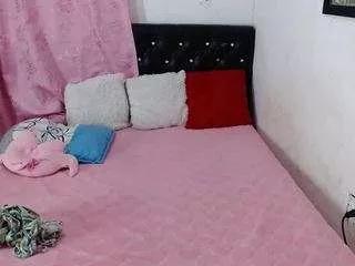 kattylatingirlvz from CamSoda