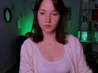 kendall-peach from CamSoda is Freechat