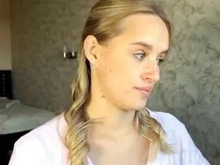 Kieraleeming from CamSoda