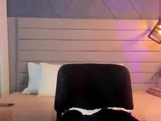 Ladyluminary from CamSoda