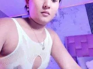 Laly-cherry from CamSoda
