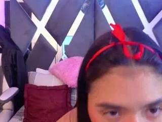 laraasweet from CamSoda