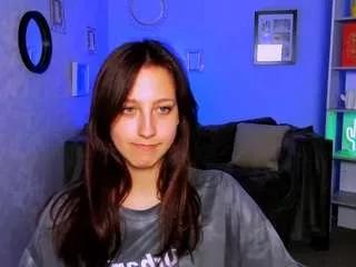laura-queen from CamSoda is Freechat