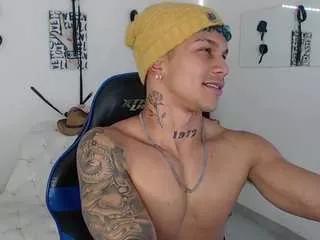 leonardprice1 from CamSoda is Freechat