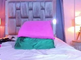 liaantonela69 from CamSoda