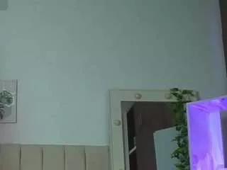 liarusso1 from CamSoda is Freechat