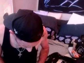 lickthecatsoftly69 from CamSoda is Freechat