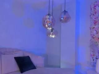 liladior from CamSoda