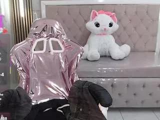 lili-conor-s from CamSoda is Freechat