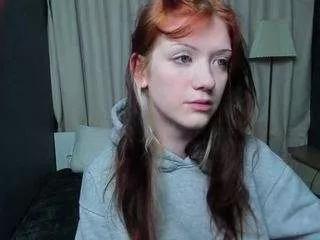 linavi from CamSoda is Freechat