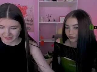 lissa-night from CamSoda is Freechat