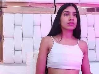 littlee-emily from CamSoda