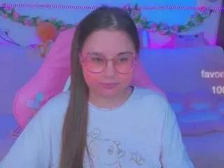 lolisuccub from CamSoda