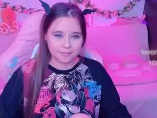 lolisuccub from CamSoda