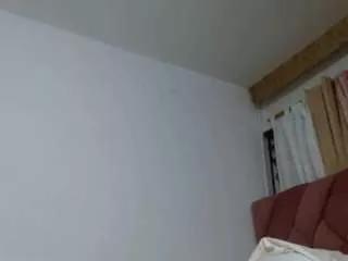 lorensx6 from CamSoda is Freechat