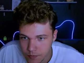 lucas-long from CamSoda is Freechat