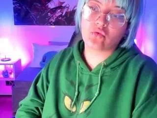 lucky-leah from CamSoda is Freechat