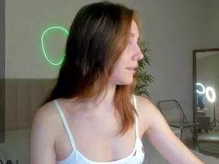 luna-go1d from CamSoda is Freechat