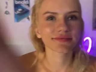 Lxsundollyxl from CamSoda