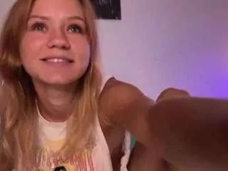 Lxsundollyxl from CamSoda