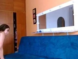 maddiehot-18 from CamSoda is Freechat