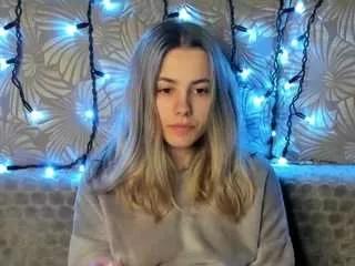 maggiecake from CamSoda