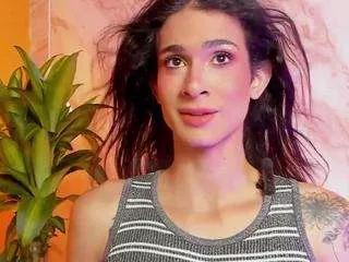 mara-friend from CamSoda