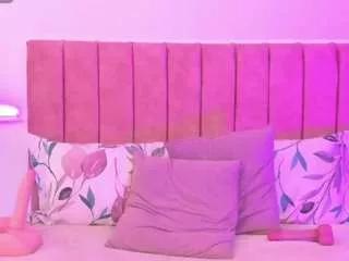 mara-paradise from CamSoda