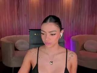 mararicci from CamSoda