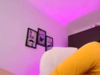 mariaan-m from CamSoda is Freechat