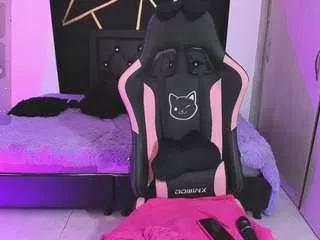 mariac25 from CamSoda is Freechat
