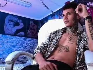 Massiimiliano from CamSoda