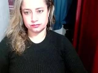 matureestaceyy from CamSoda is Freechat