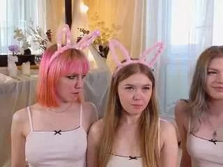 maxinebuss from CamSoda is Freechat