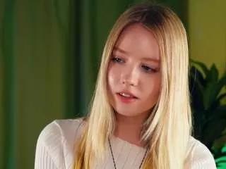 maxinecullimore from CamSoda is Freechat
