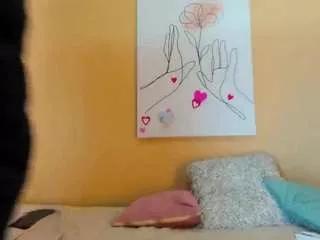 maxxixne from CamSoda is Freechat