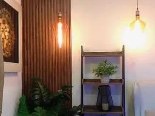merida-love from CamSoda is Freechat
