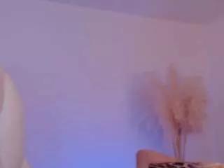 Mia-rousse11 from CamSoda