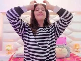 miaqueen021 from CamSoda is Freechat