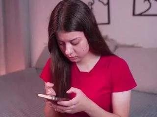 miashandri from CamSoda is Freechat