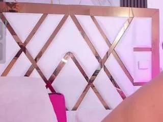 miilaklum from CamSoda is Freechat