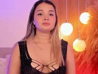 miilla-cooper from CamSoda
