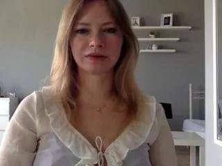 milliedesire from CamSoda is Freechat