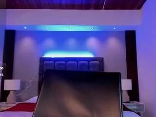 millyy-bakerr from CamSoda