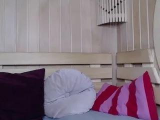 minimaya from CamSoda